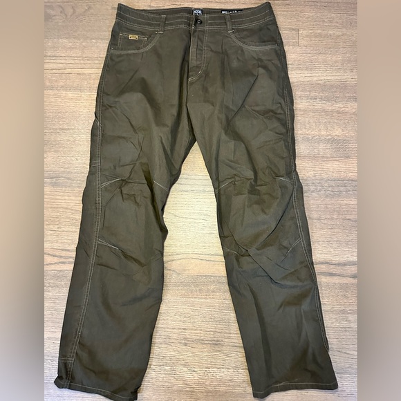 Kuhl Pants-Style: Revolvr-Brown-Size 36 x32 - Picture 1 of 10
